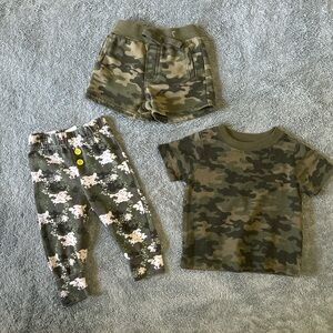 Garanimals 3-Piece Camouflage Bundle (T-Shirt, Shorts, Joggers) | Size 3-6M